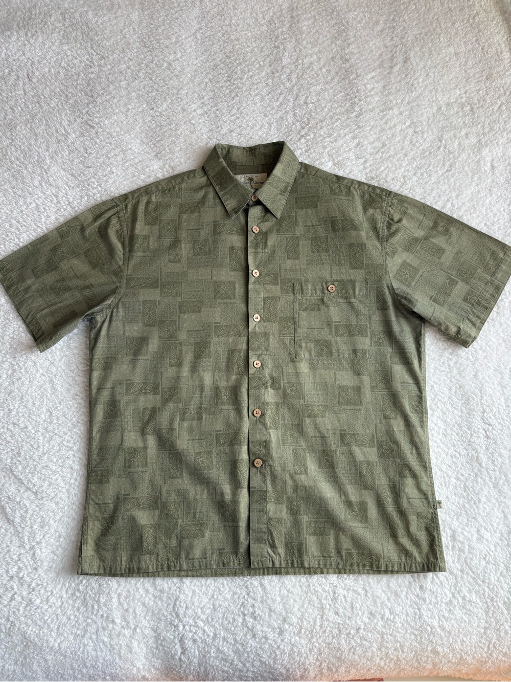 Vintage Men's Island Shores Hawaiian Camp Shirt - Size Large